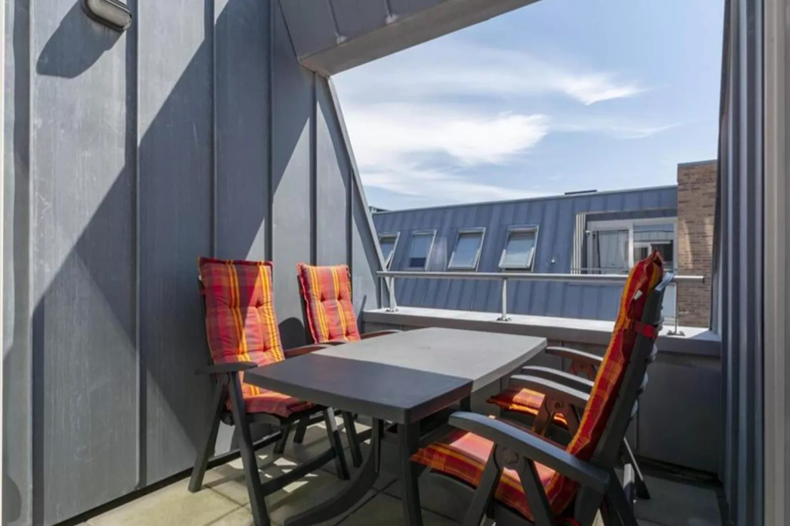 Duinerei B301-Dining room