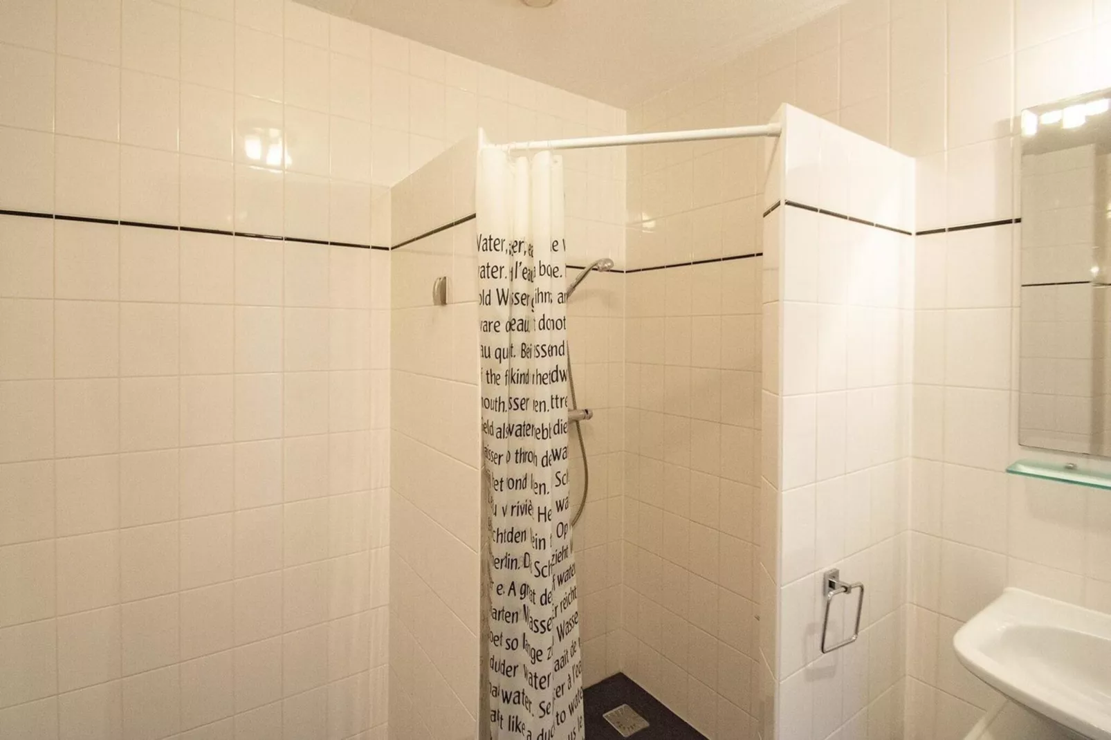 Duinerei C103-Bathroom