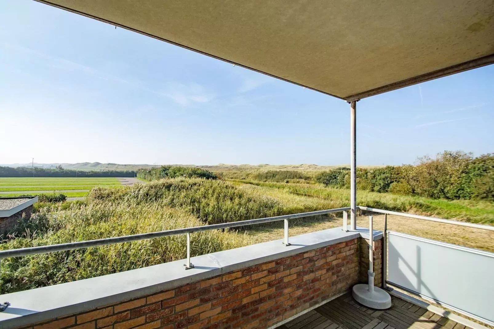 Duinerei C103-Terrace balcony