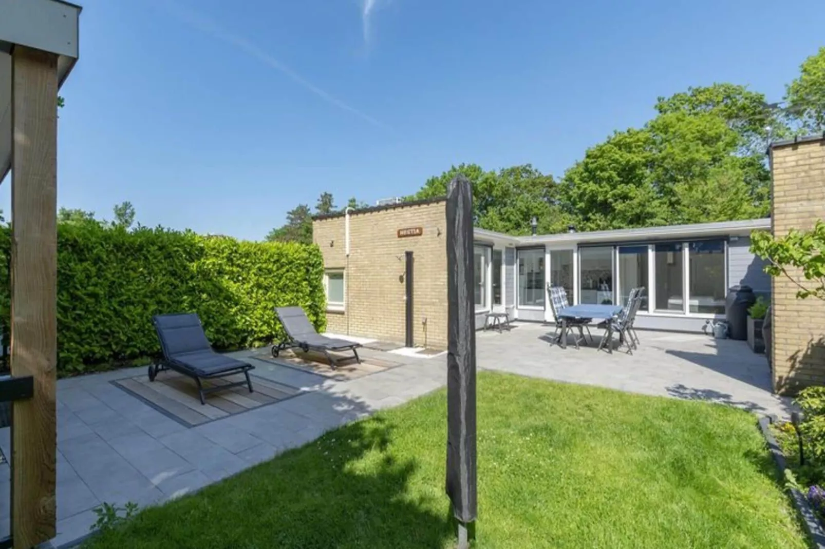 Duinland 111-Exterior summer