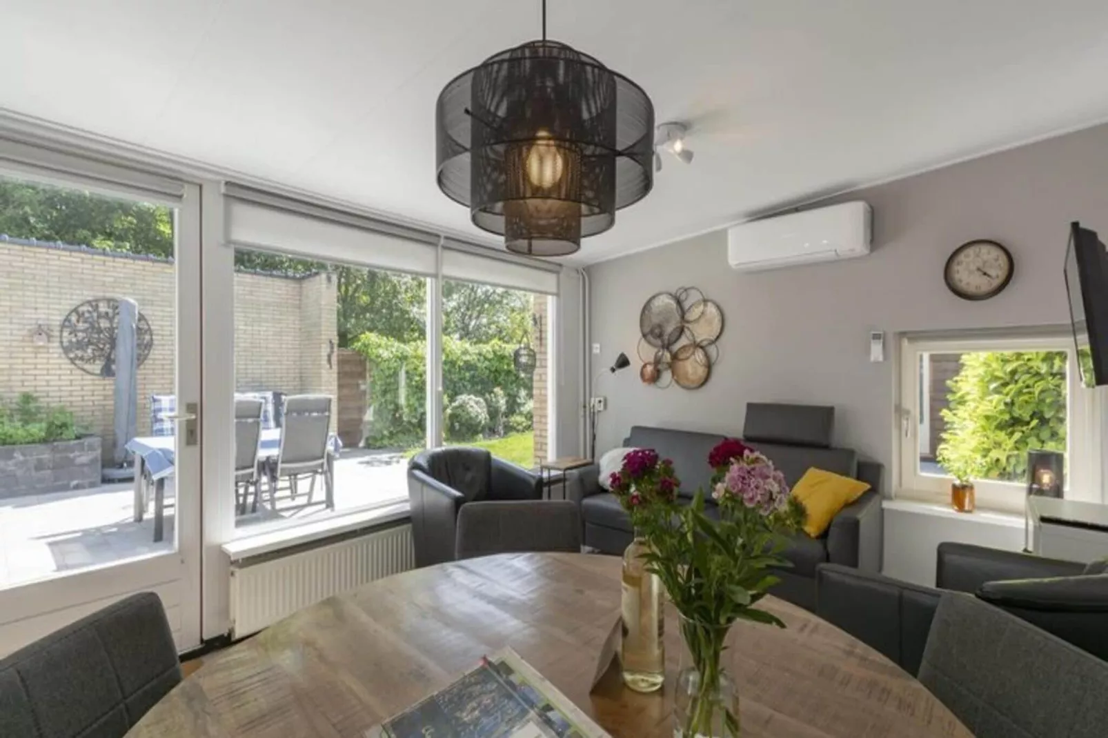 Duinland 111-Living room