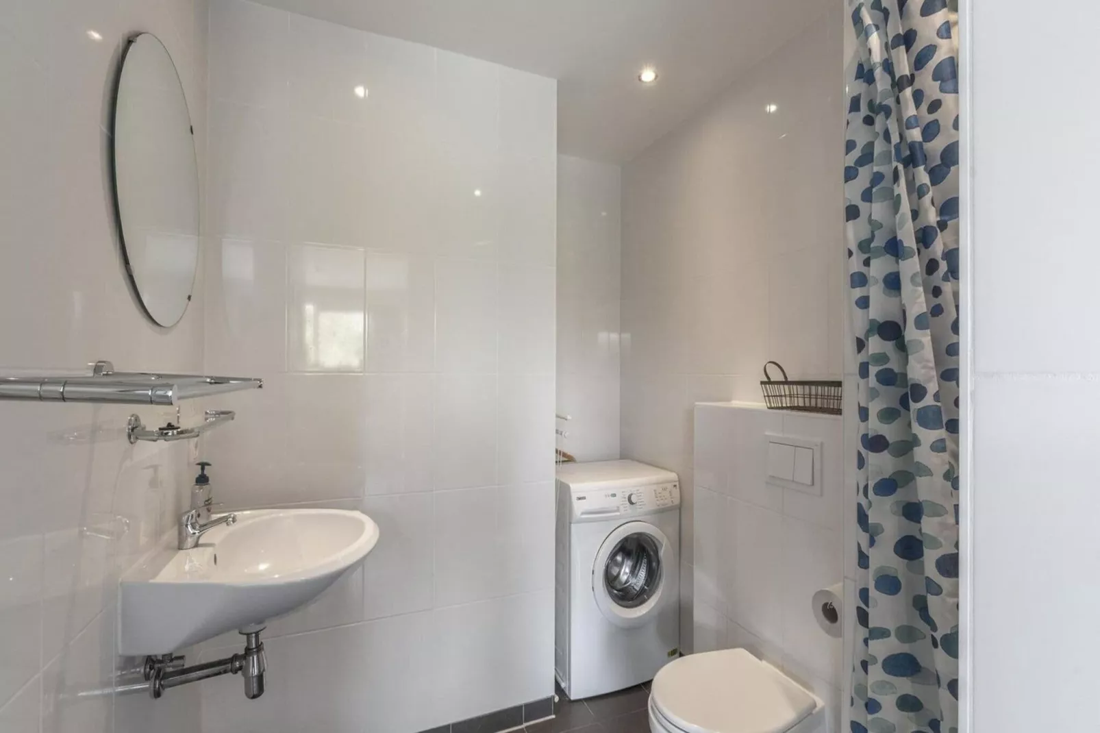 Garnekuul 6-Bathroom