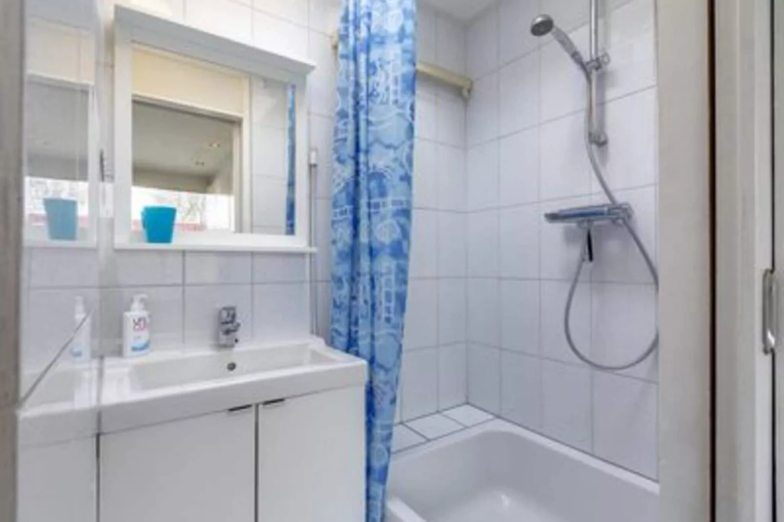 Garnekuul 81-Bathroom