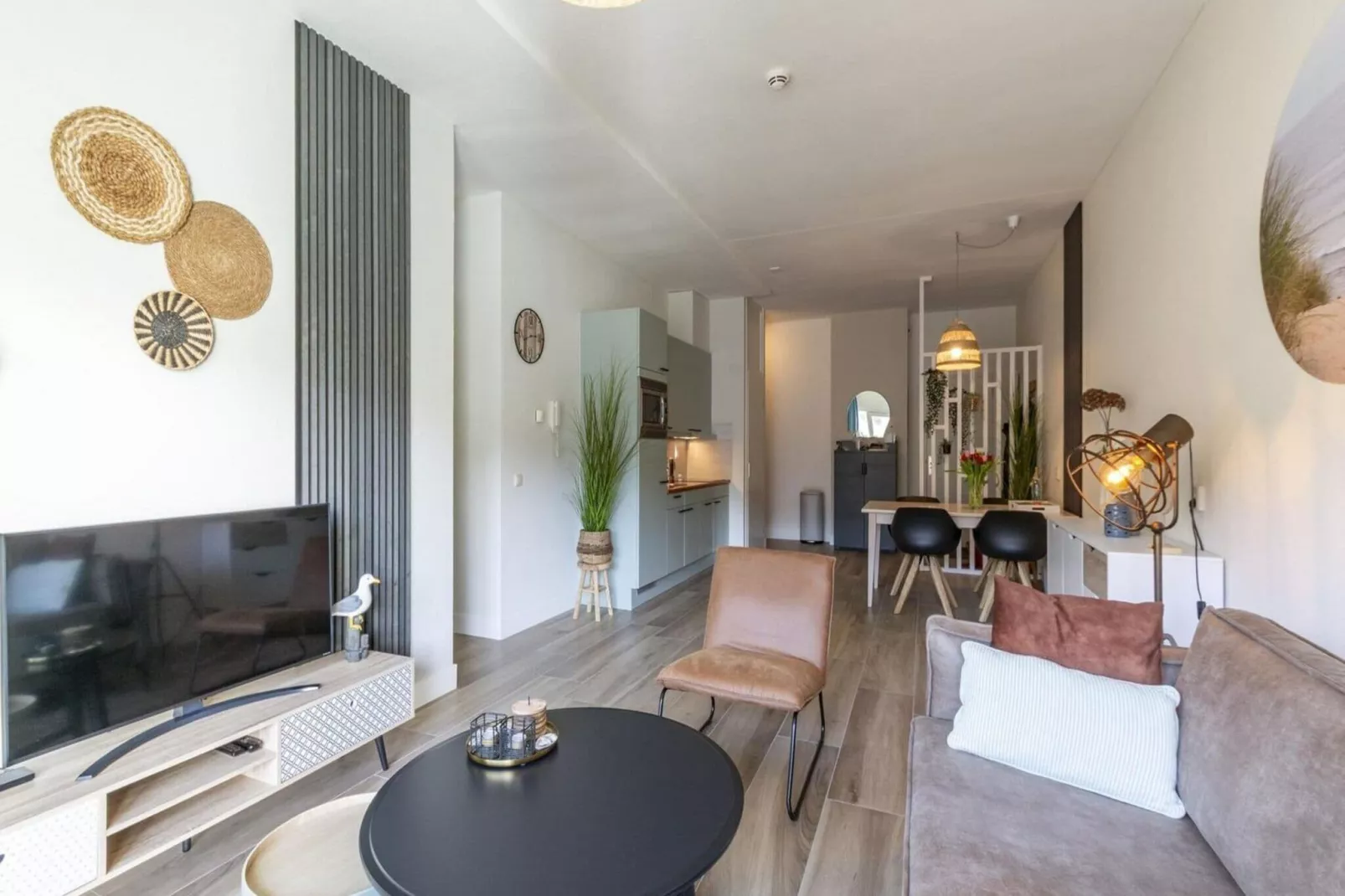 Wijde Blick 112-Living room