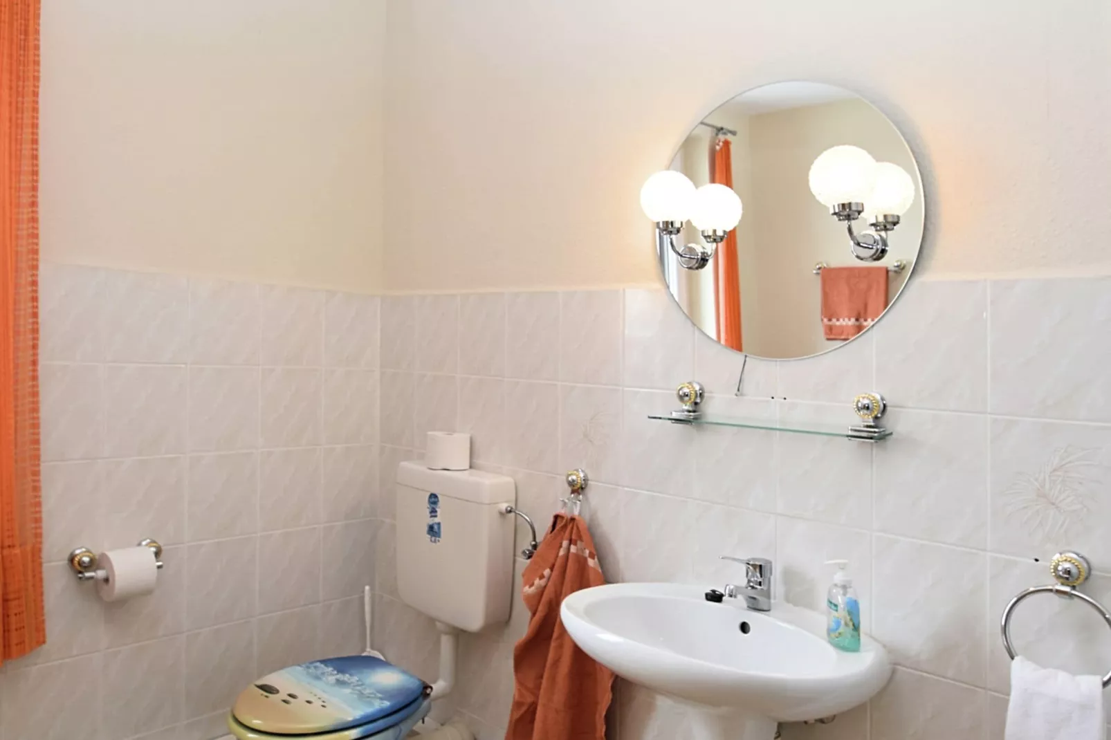 Tannenbergsthal-Bathroom