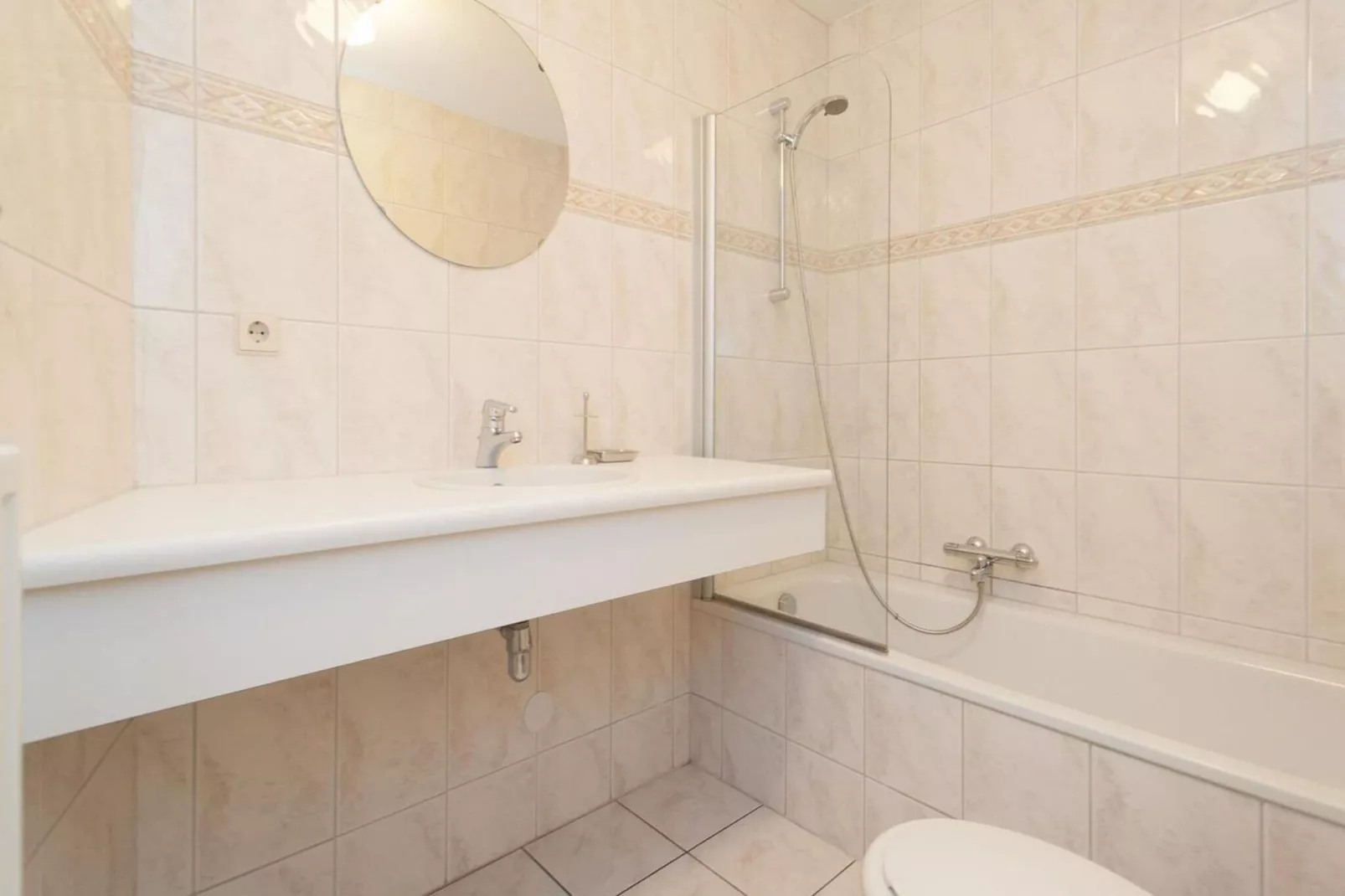 Wijde Blick 201-Bathroom