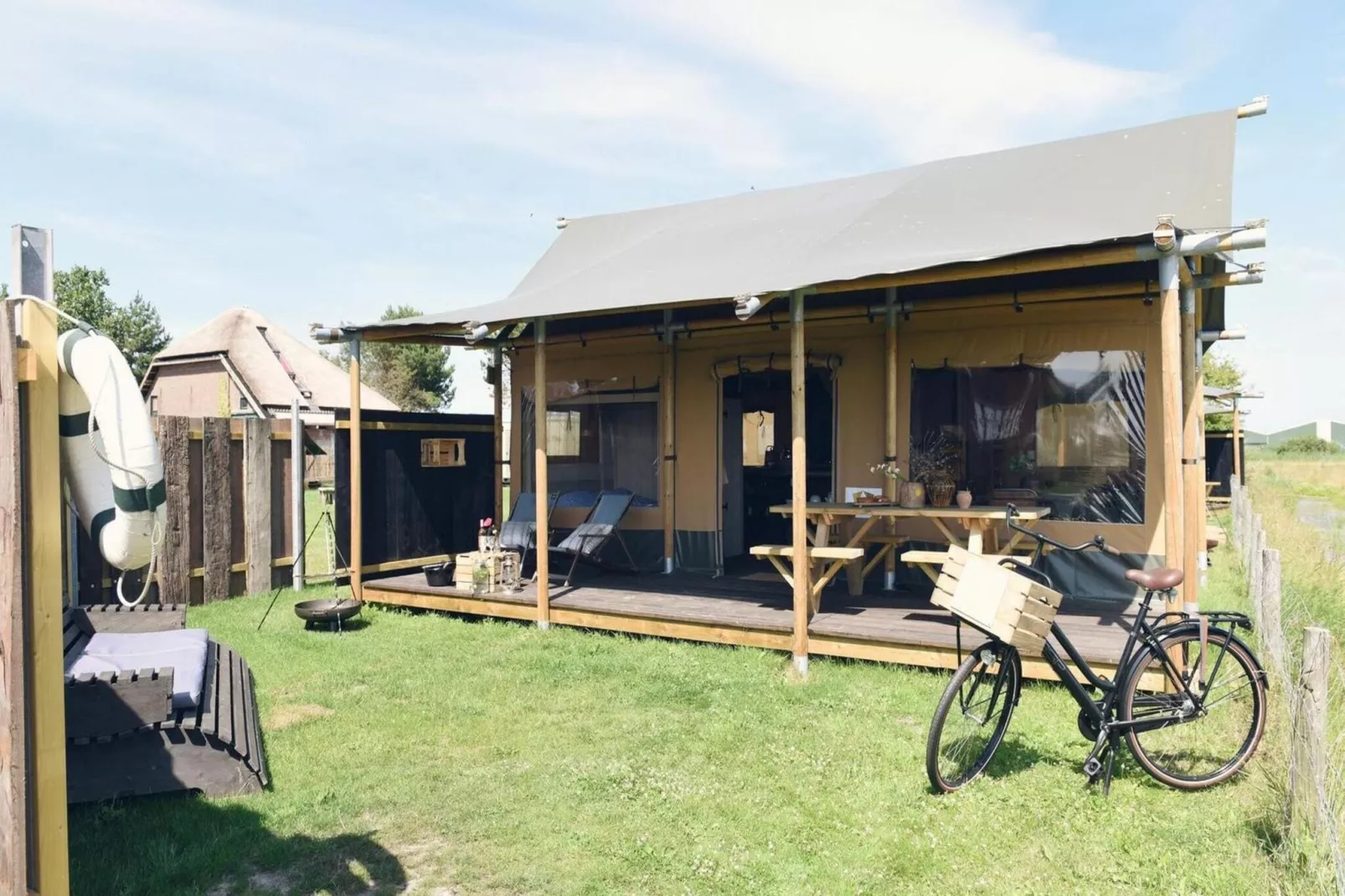 Beach Lodge Luxe - Duynpark-Gardens summer