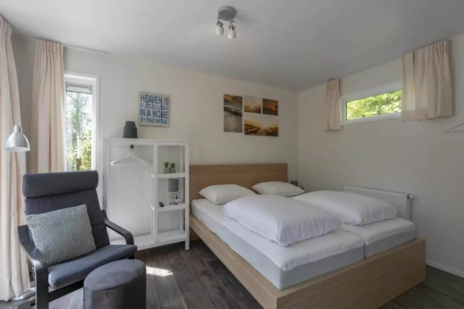 Beach Studio Campanula-Bedroom