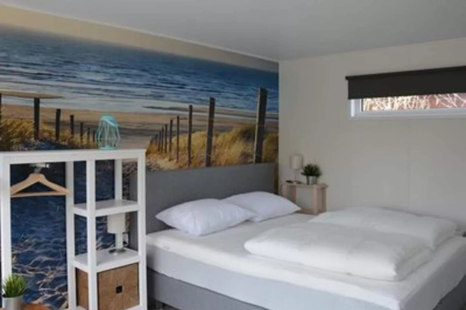 Beach Studio Campanula-Bedroom