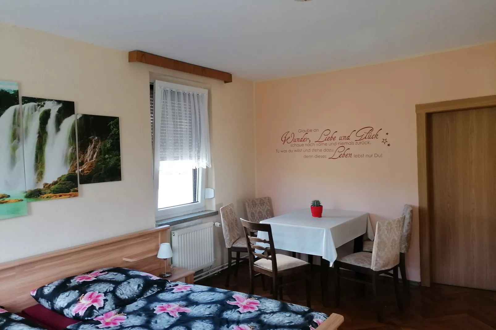 Tannenbergsthal-Bedroom