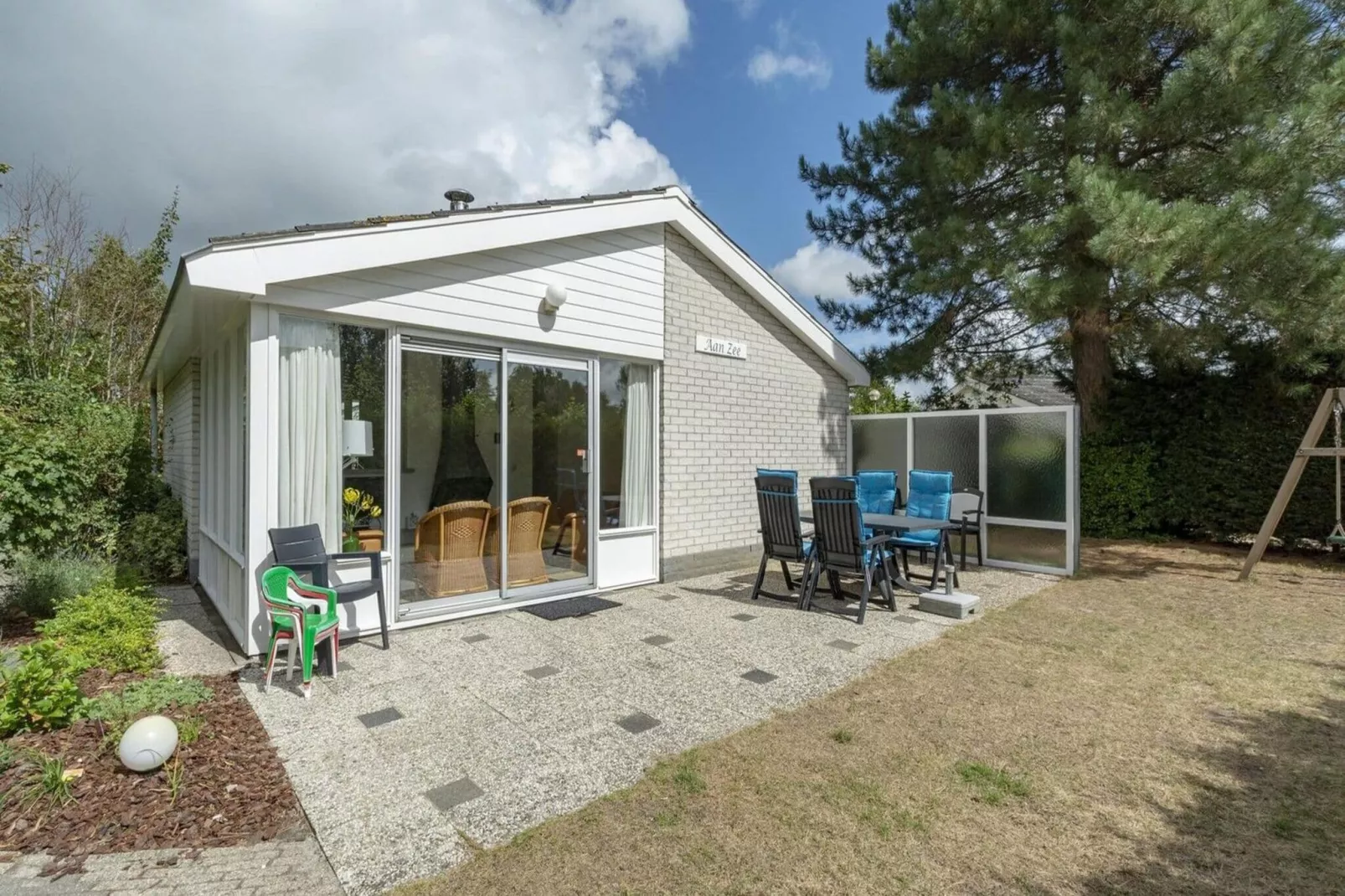 Hofstee 18-Exterior summer