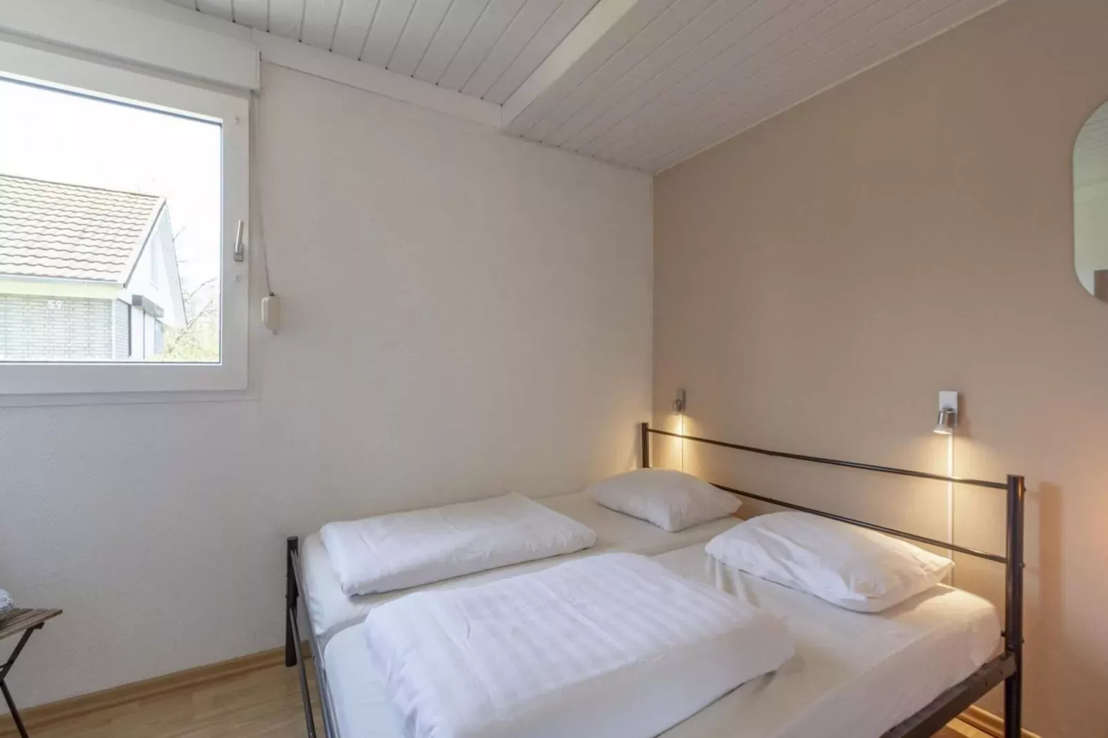 Keizerskroon 58-Bedroom