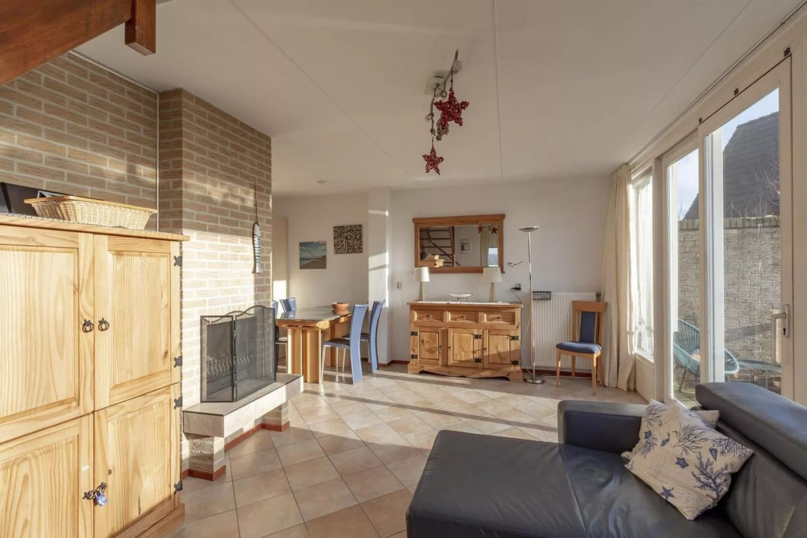 Callantsogervaart 3-8-Wohnzimmer