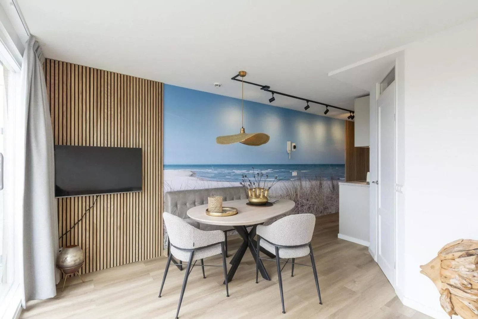 Wijde Blick 301-Living room