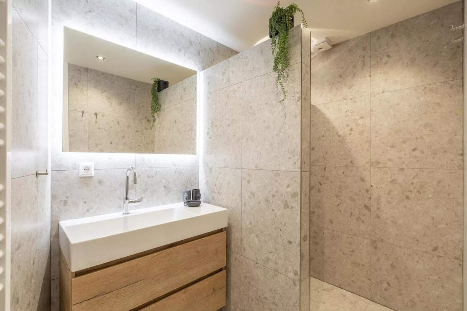 Wijde Blick 301-Bathroom