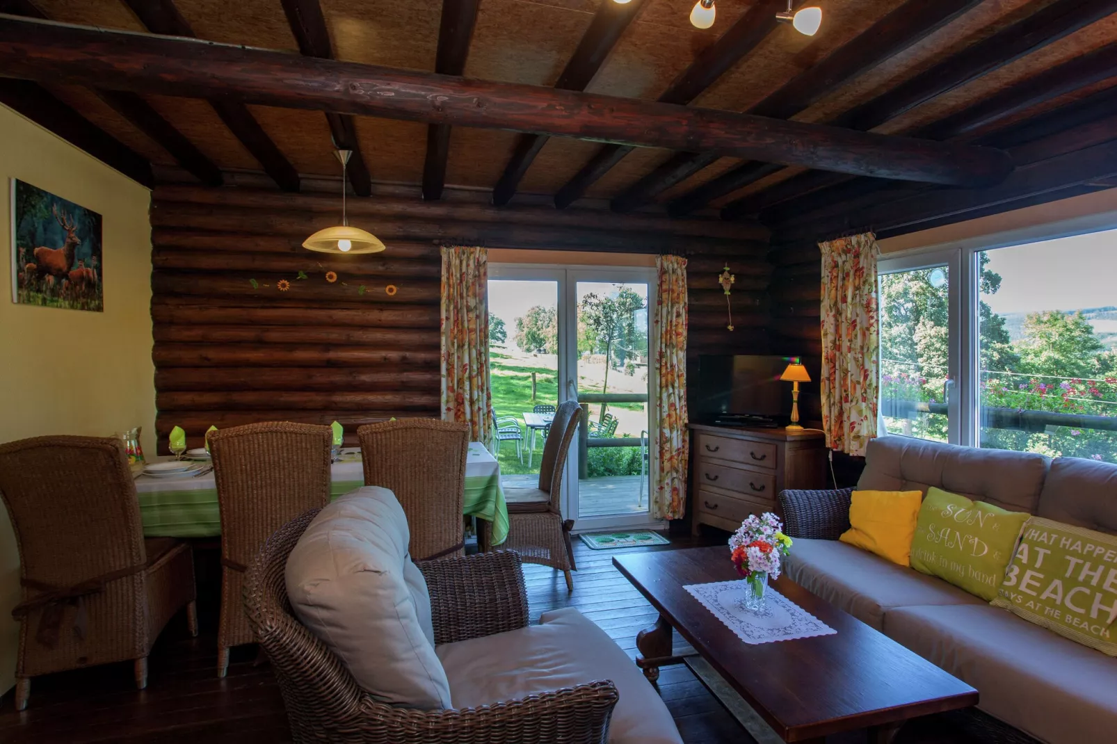 Les Muguets-Living room