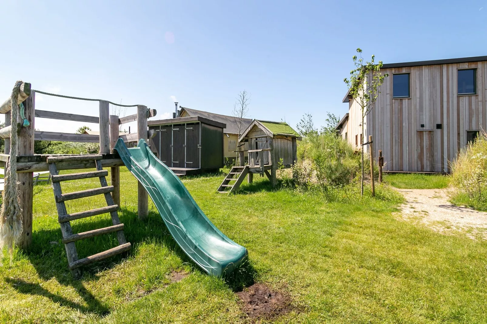 Juttershut Duynpark - Callantsoog-Gärten Sommer