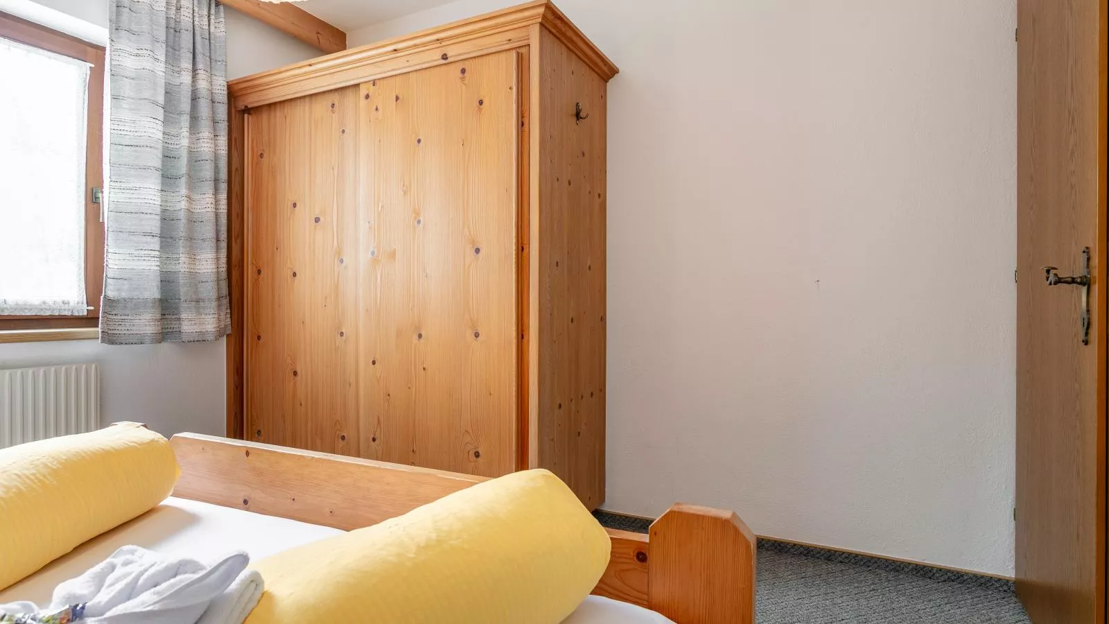 Zellner Top 3-Bedroom