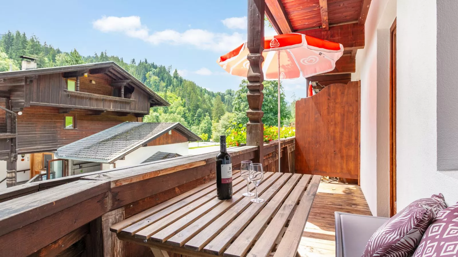 Zellner Top 3-Terrace balcony