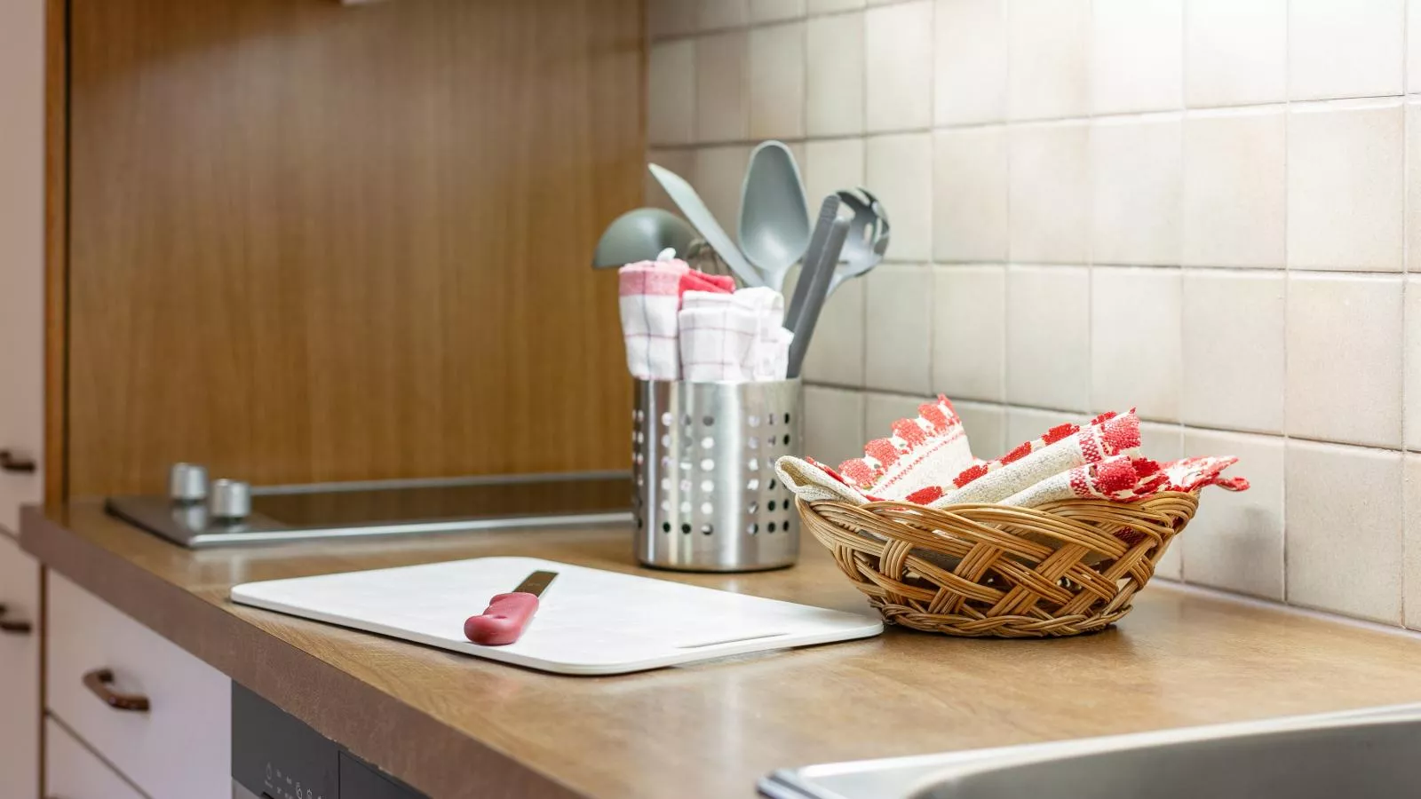 Zellner Top 4-Kitchen