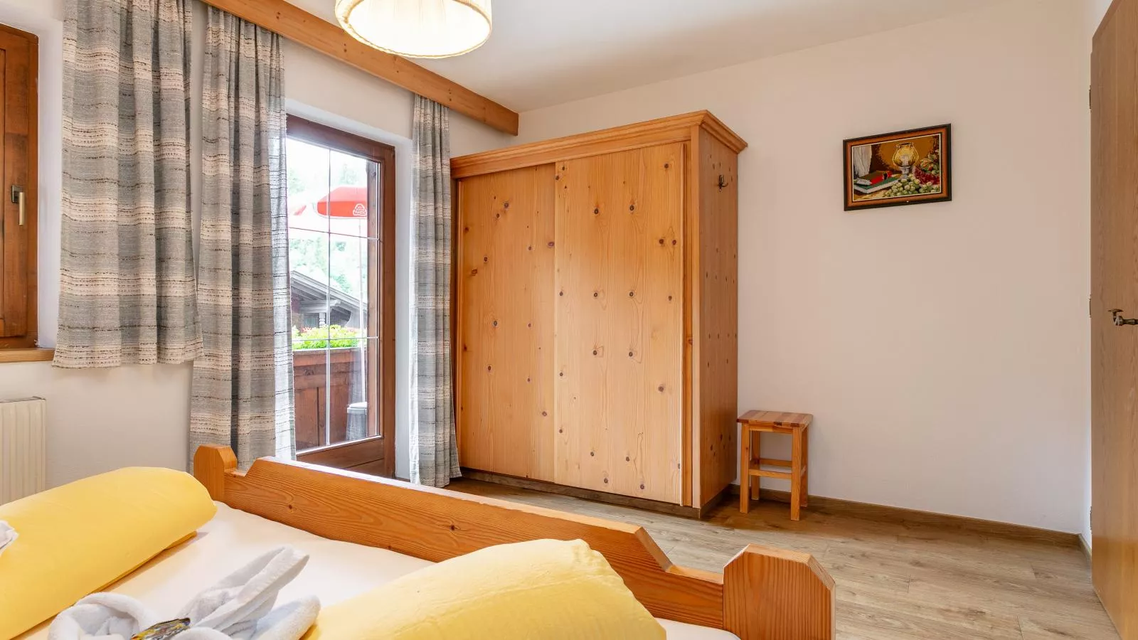 Zellner Top 5-Bedroom