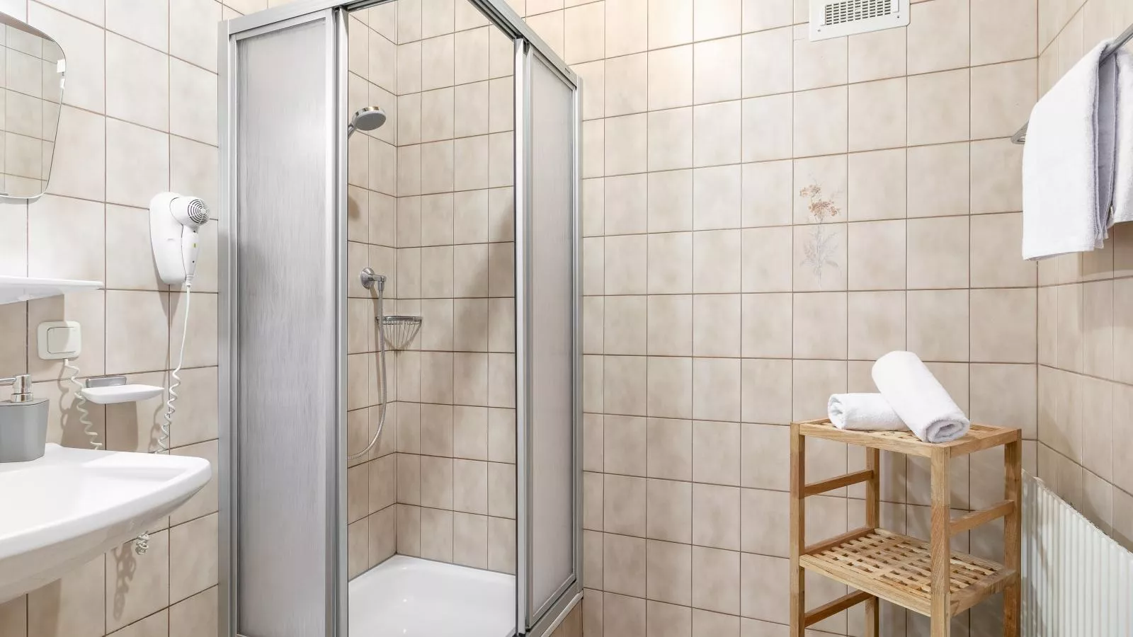 Zellner Top 6-Bathroom