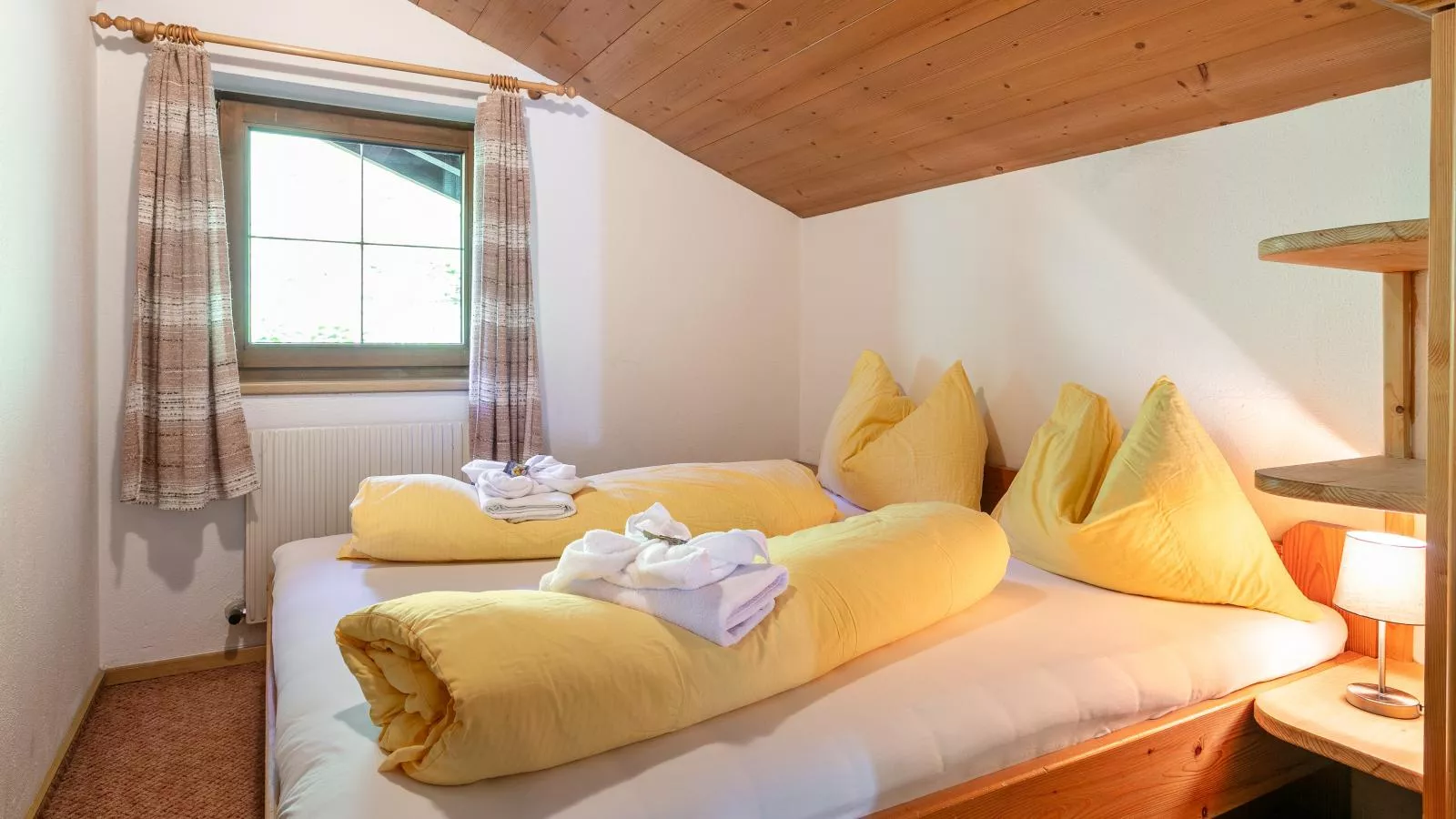 Zellner Top 7-Bedroom