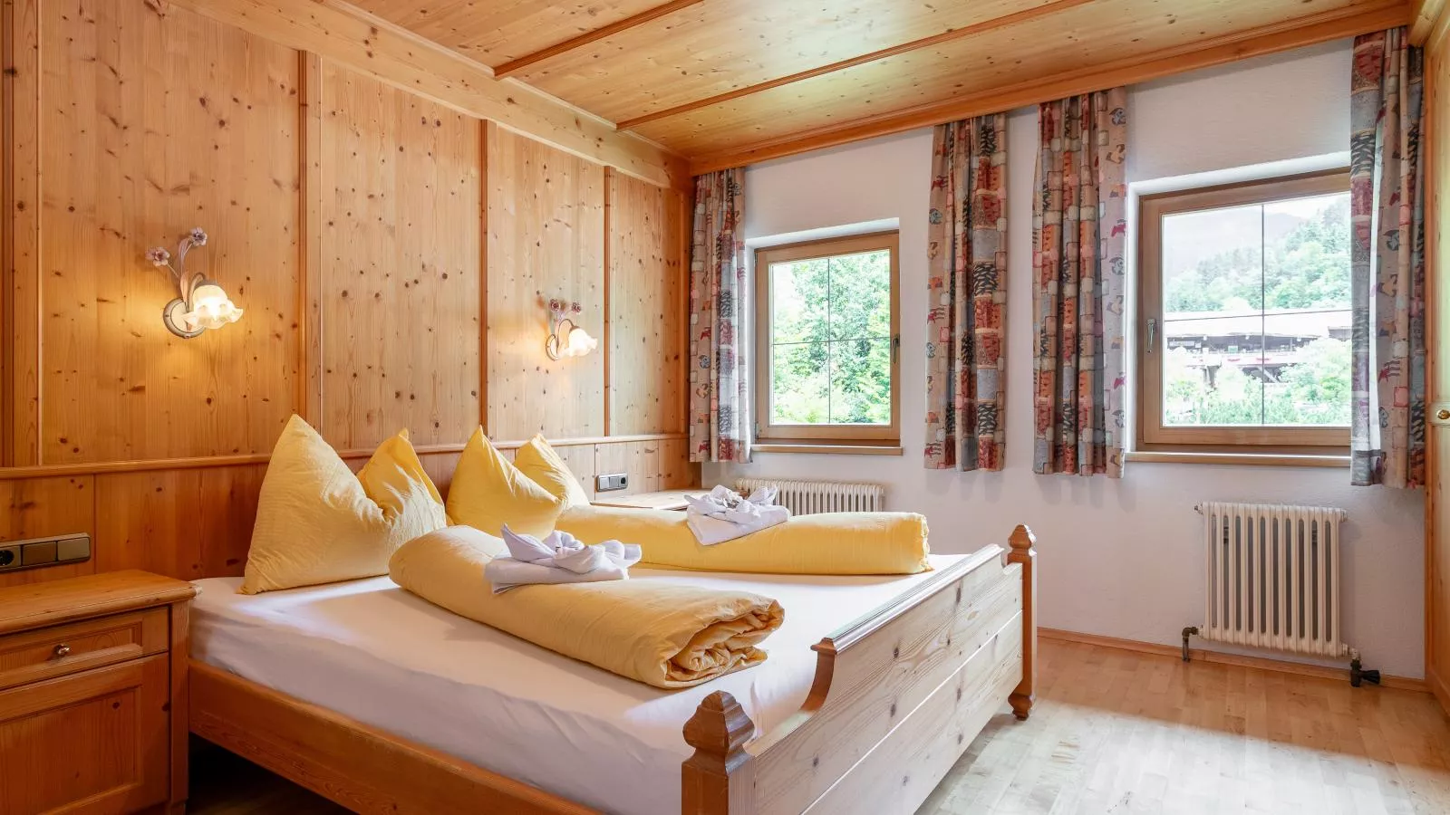 Zellner Top 9-Bedroom