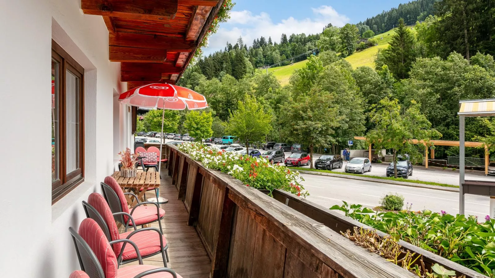 Zellner Top 9-Terrace balcony