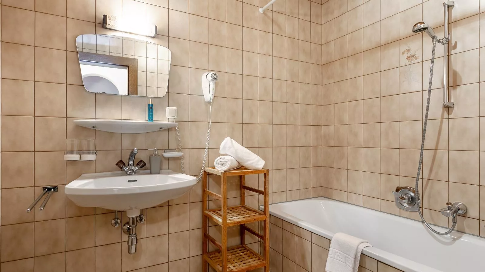 Zellner Top 1 und 2 und 3-Bathroom