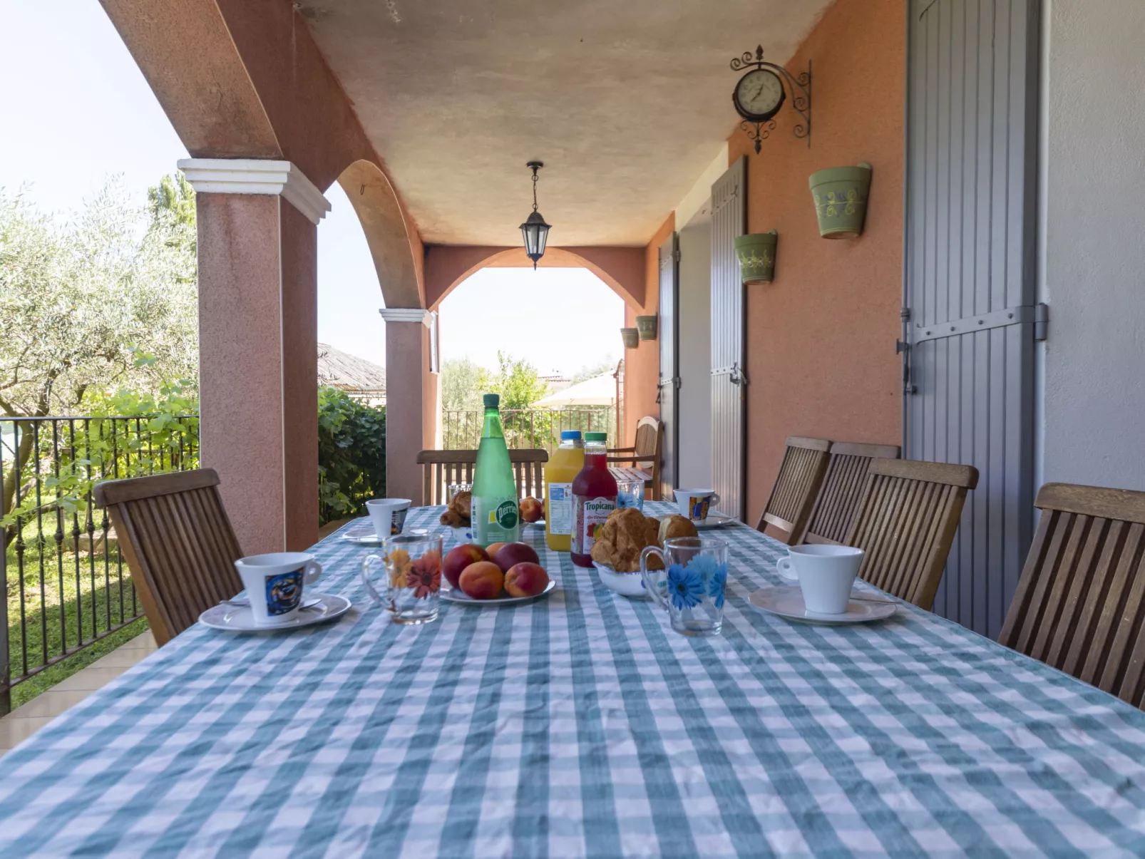 Villa Rose-Outside