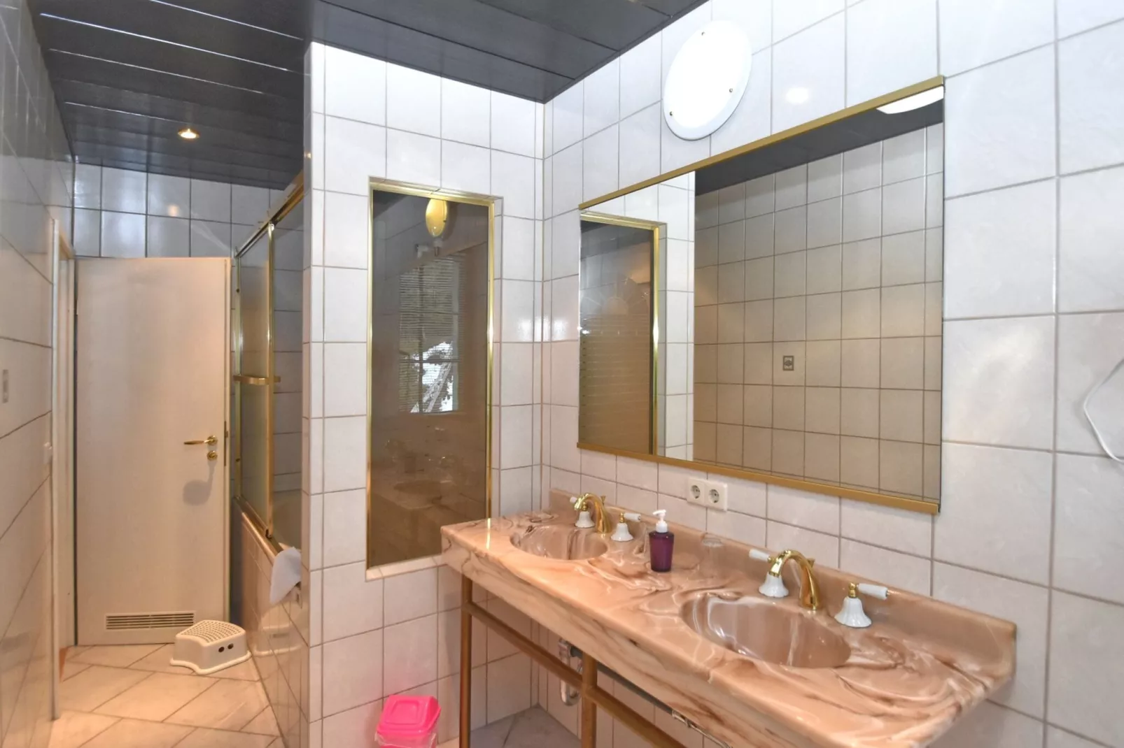Zur Försterei-Badezimmer