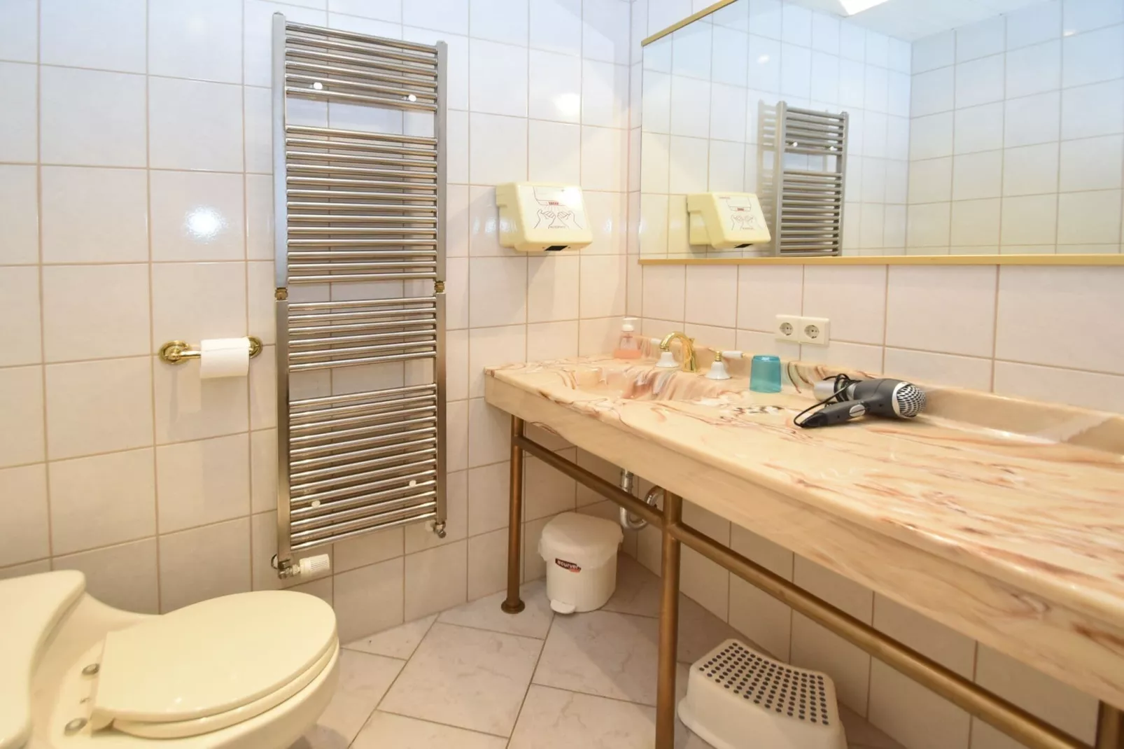 Zur Försterei-Badezimmer