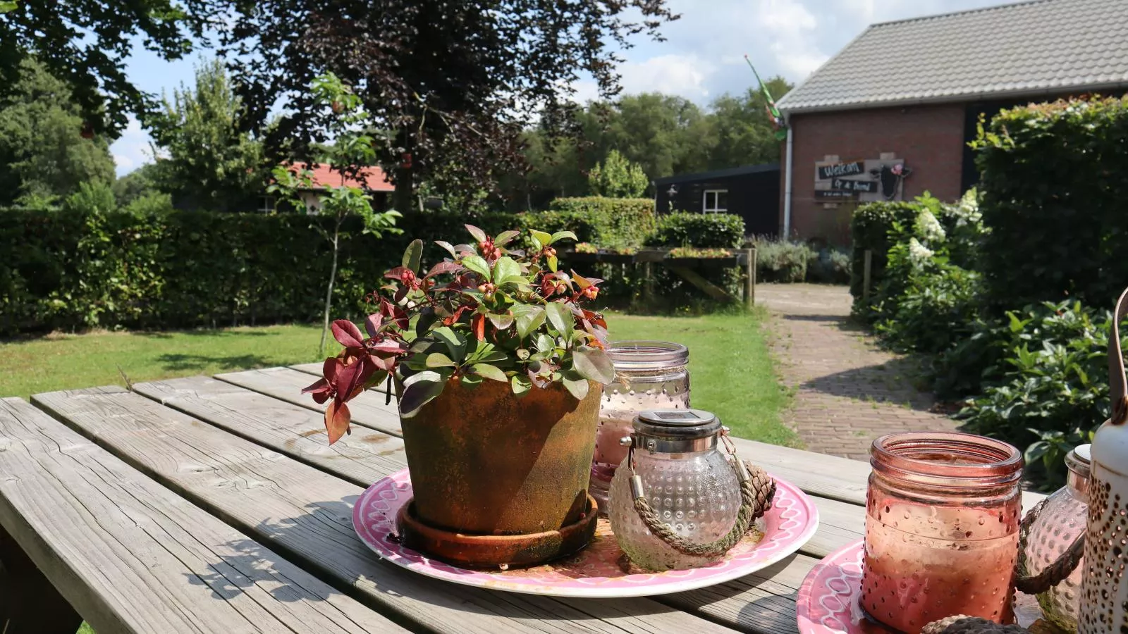 Op de Beemd-Terrace balcony