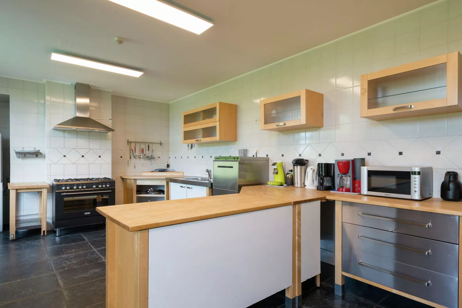 Château de luxe-Kitchen