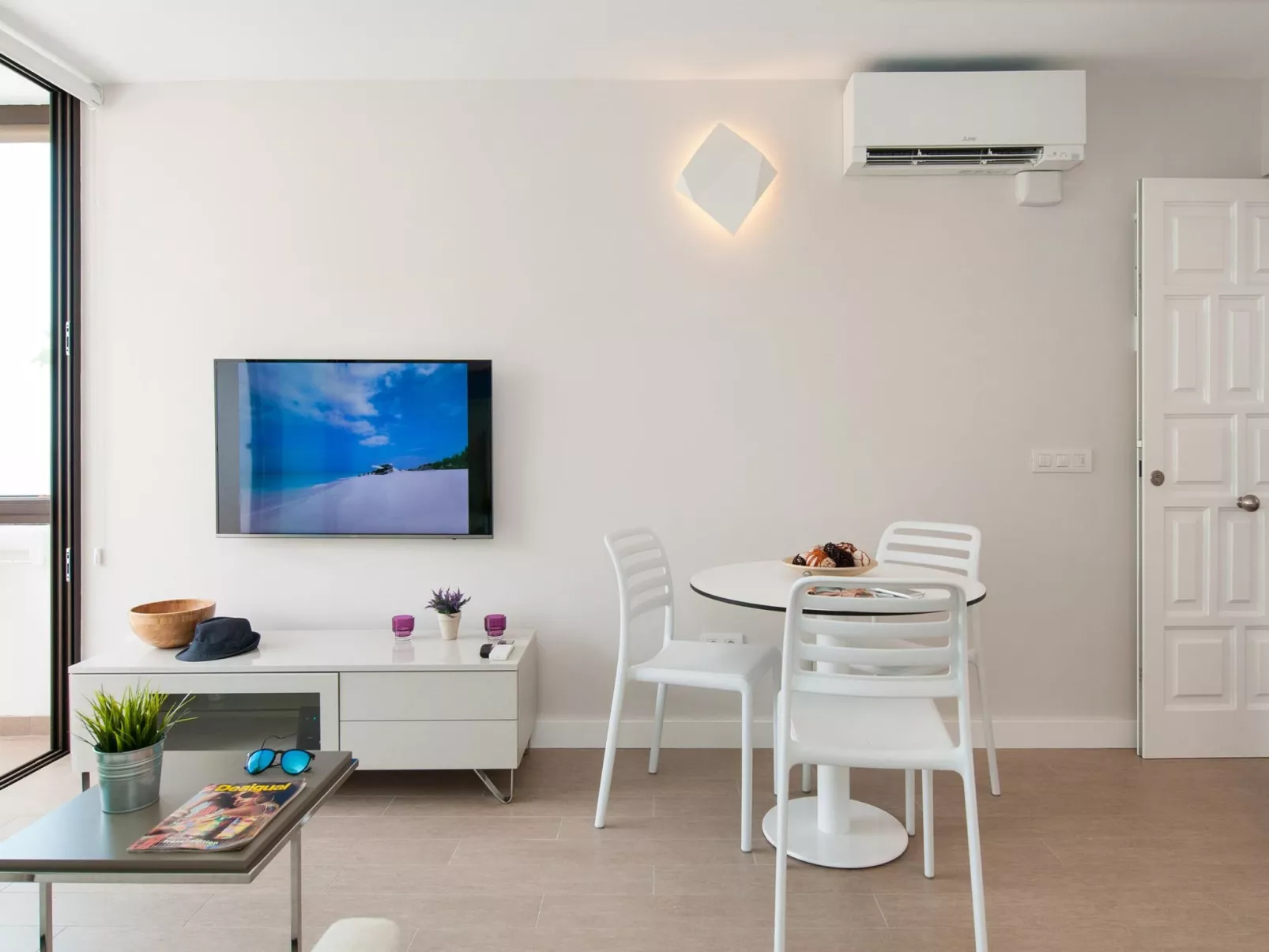 Beach Apartment Siesta 21-Inside