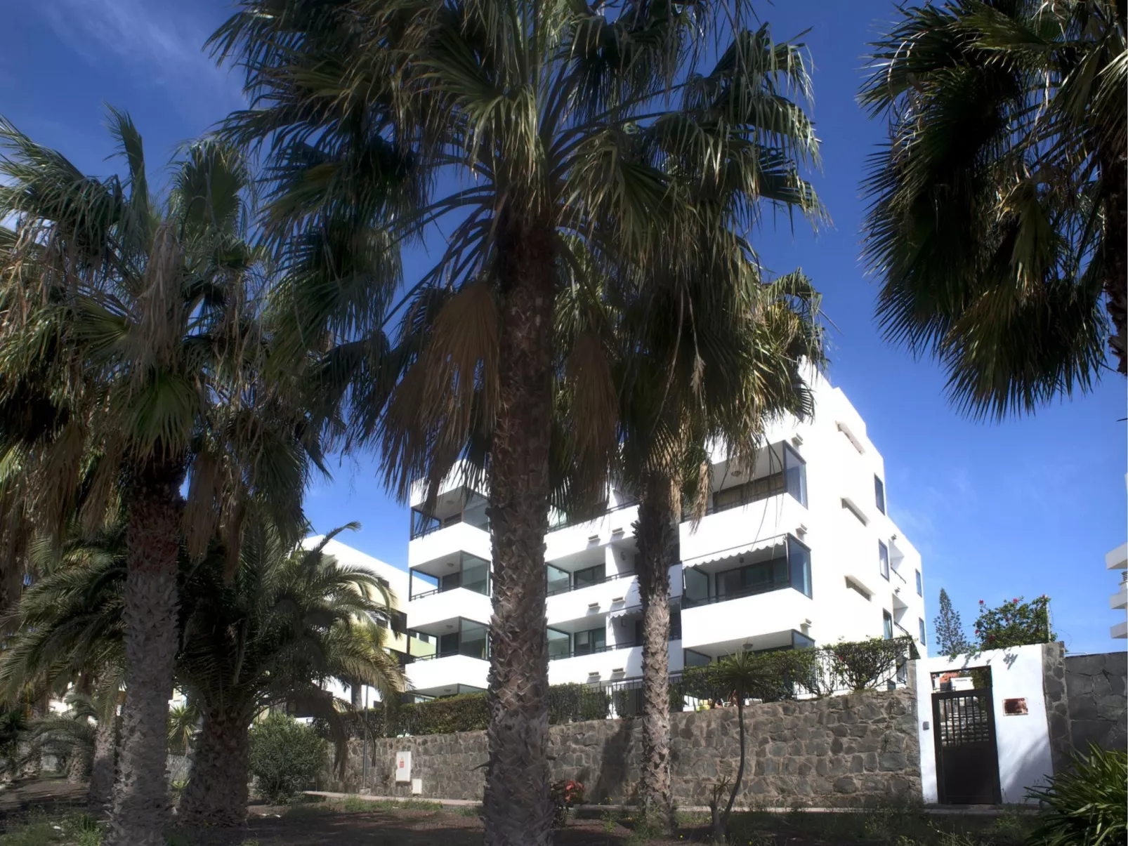 Beach Apartment Siesta 21-Outside