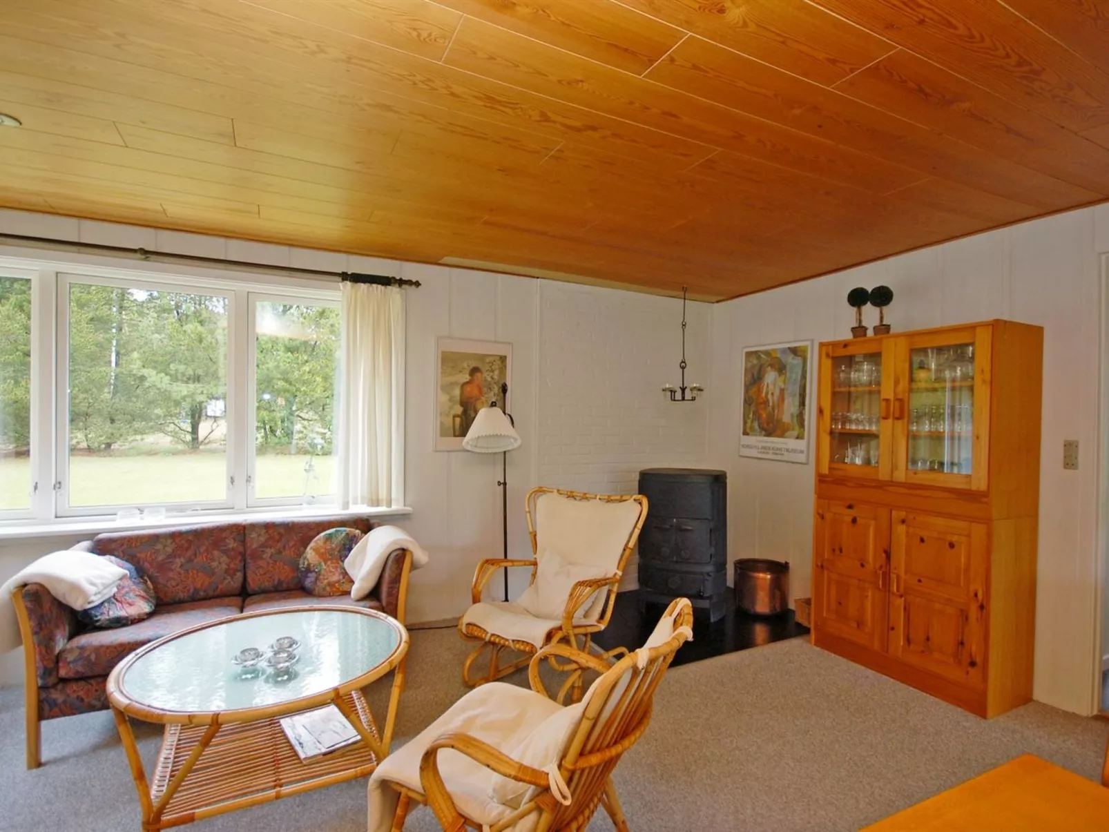 "Josina" - 1.3km from the sea-Inside