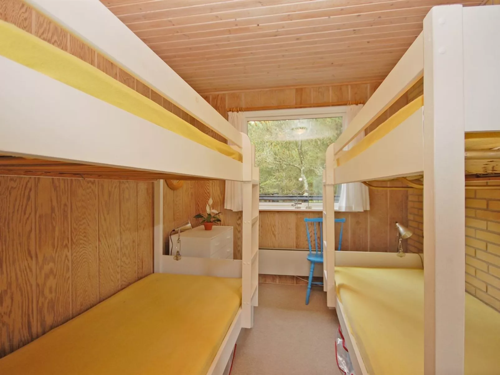"Josina" - 1.3km from the sea-Inside