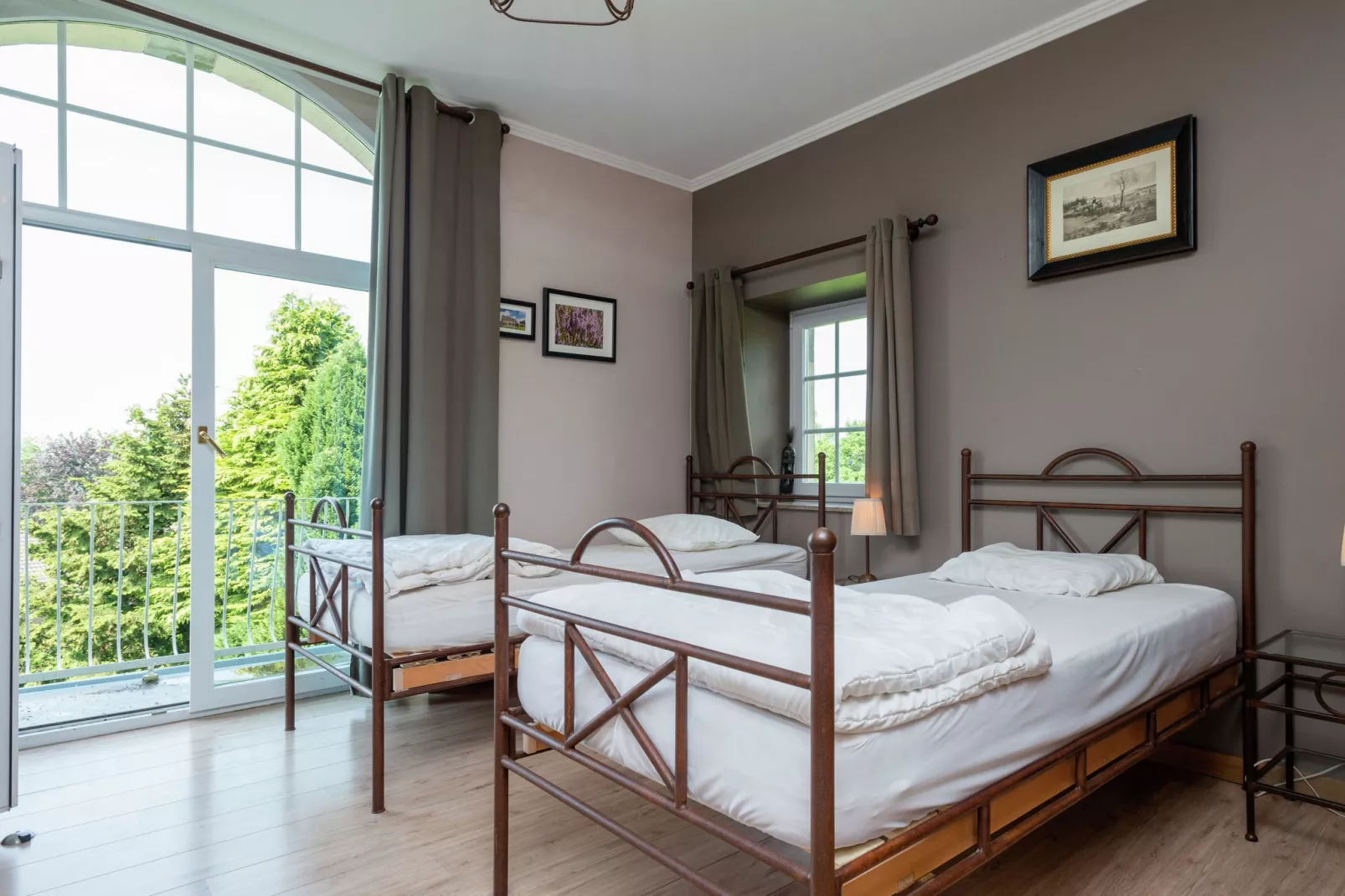 Château de luxe-Bedroom