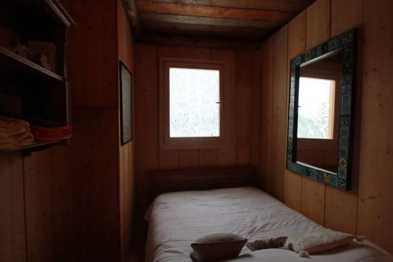 Heidi Chalet-Bedroom