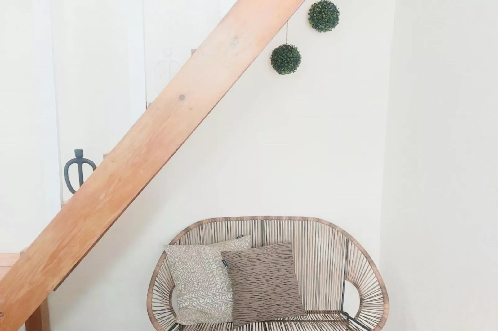 El Porton-Living room