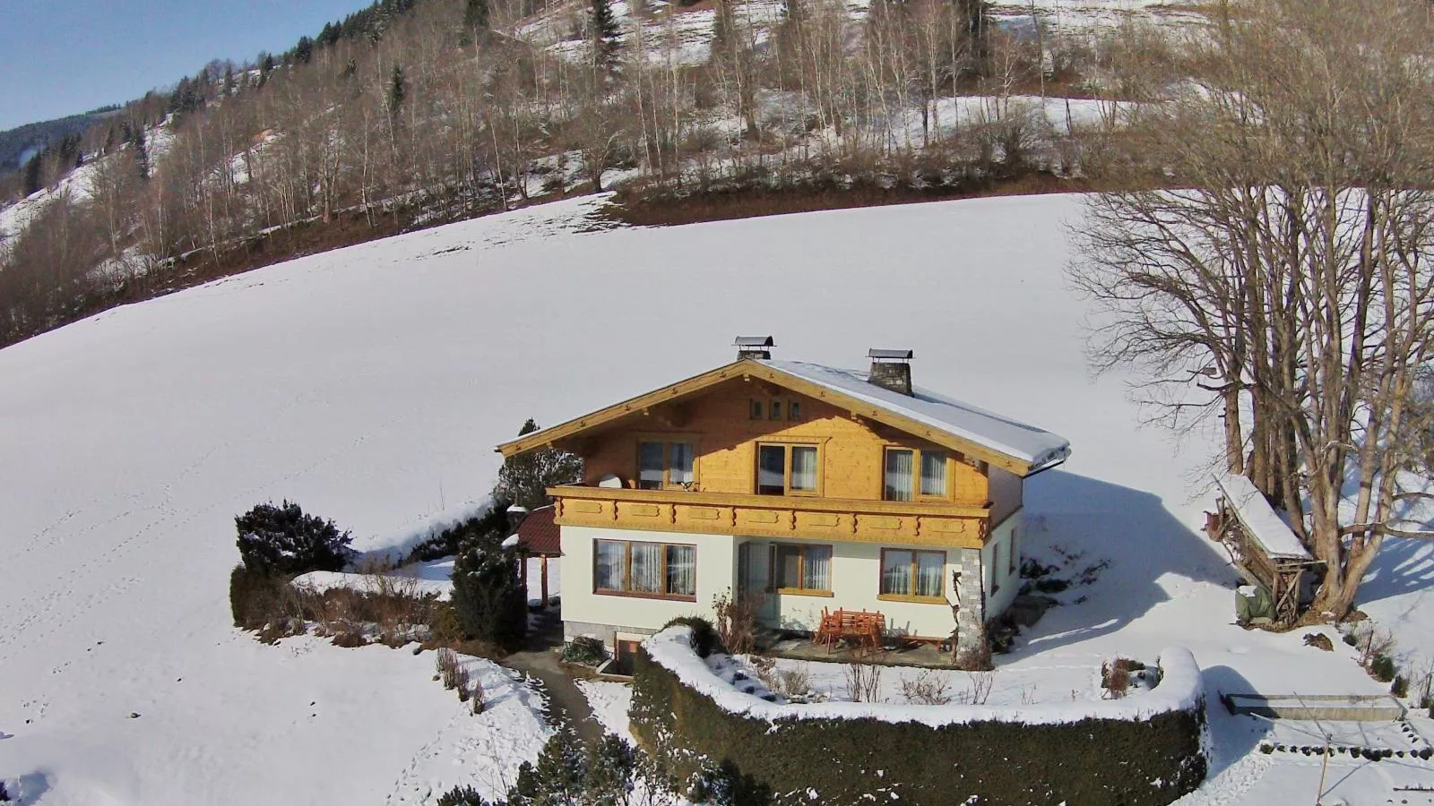 Chalet Sandra-Exterior winter