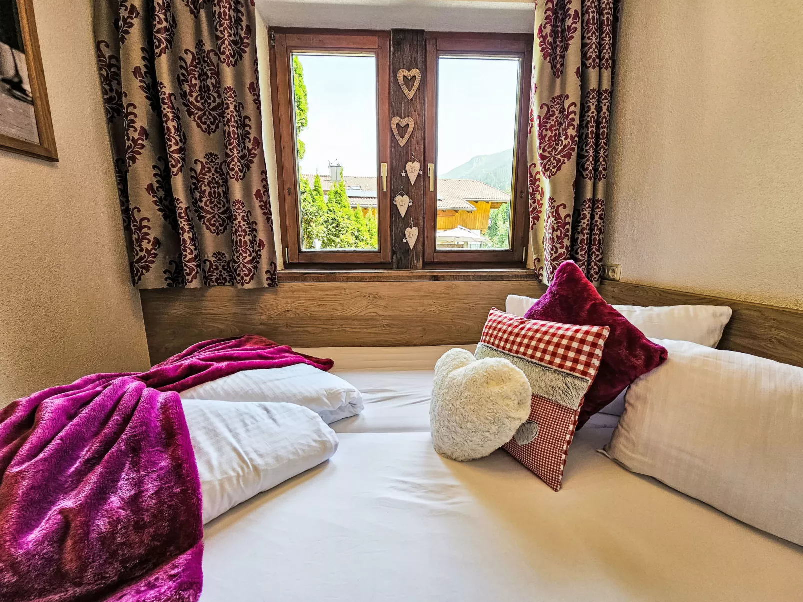 Inn-Inside