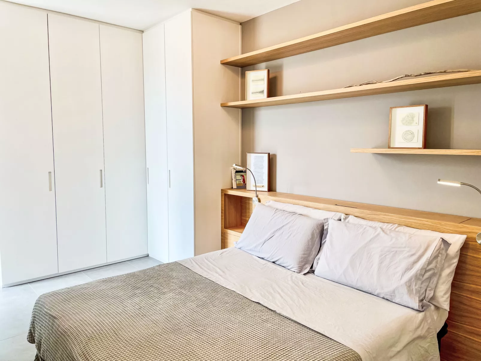 Flat 1-Inside