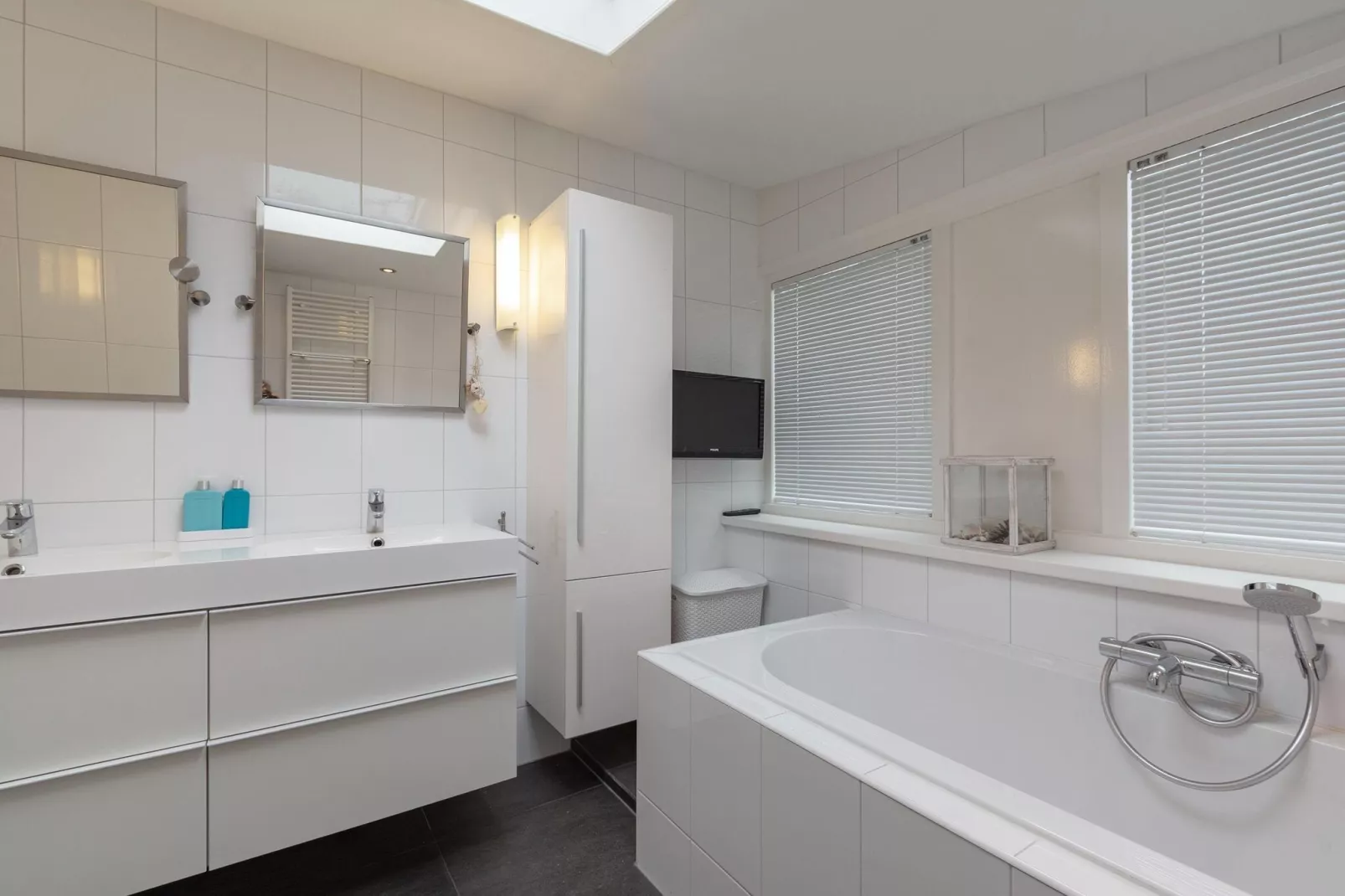 Duinland 68-Bathroom