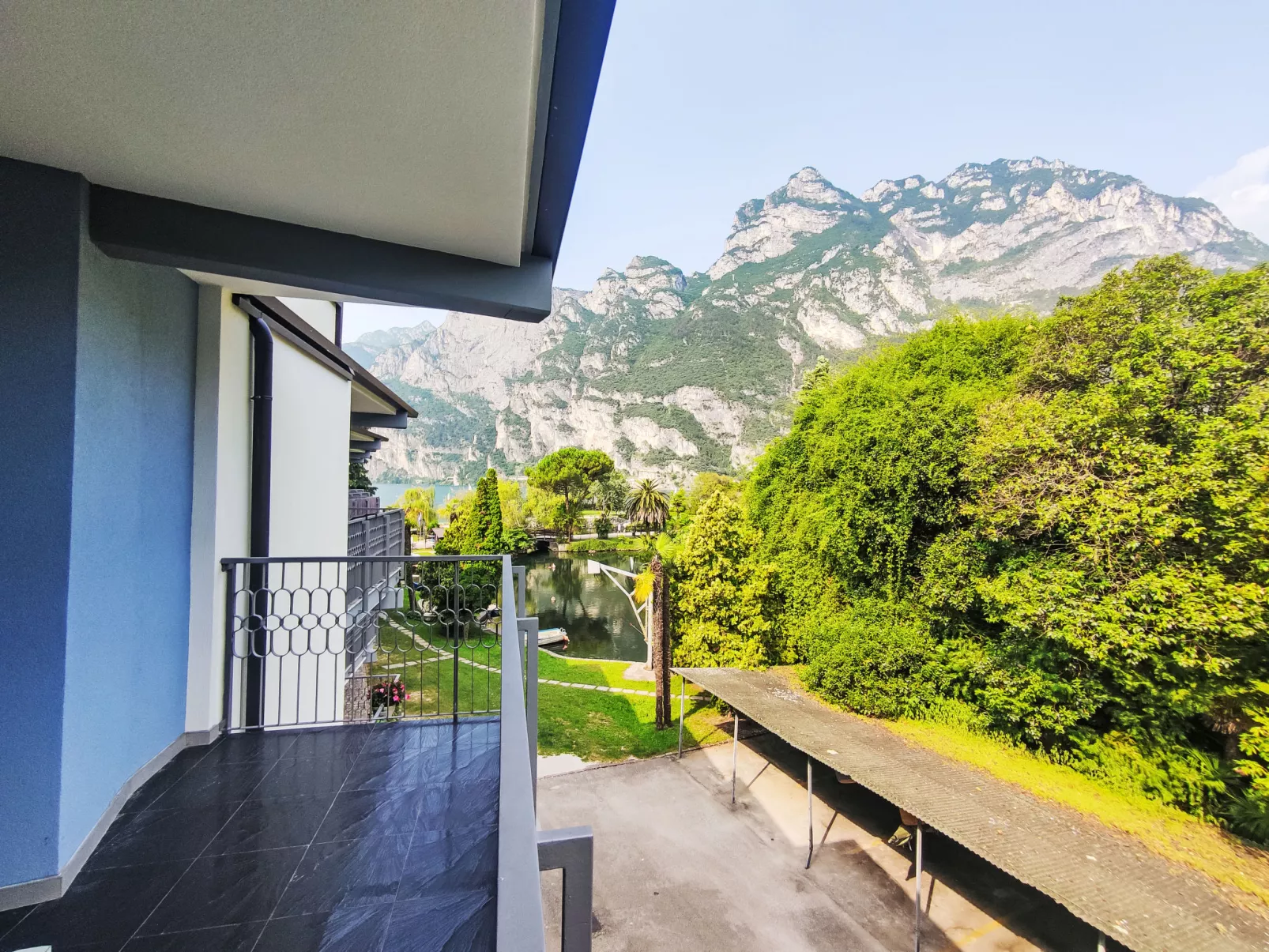 Condominio Garda-Outside