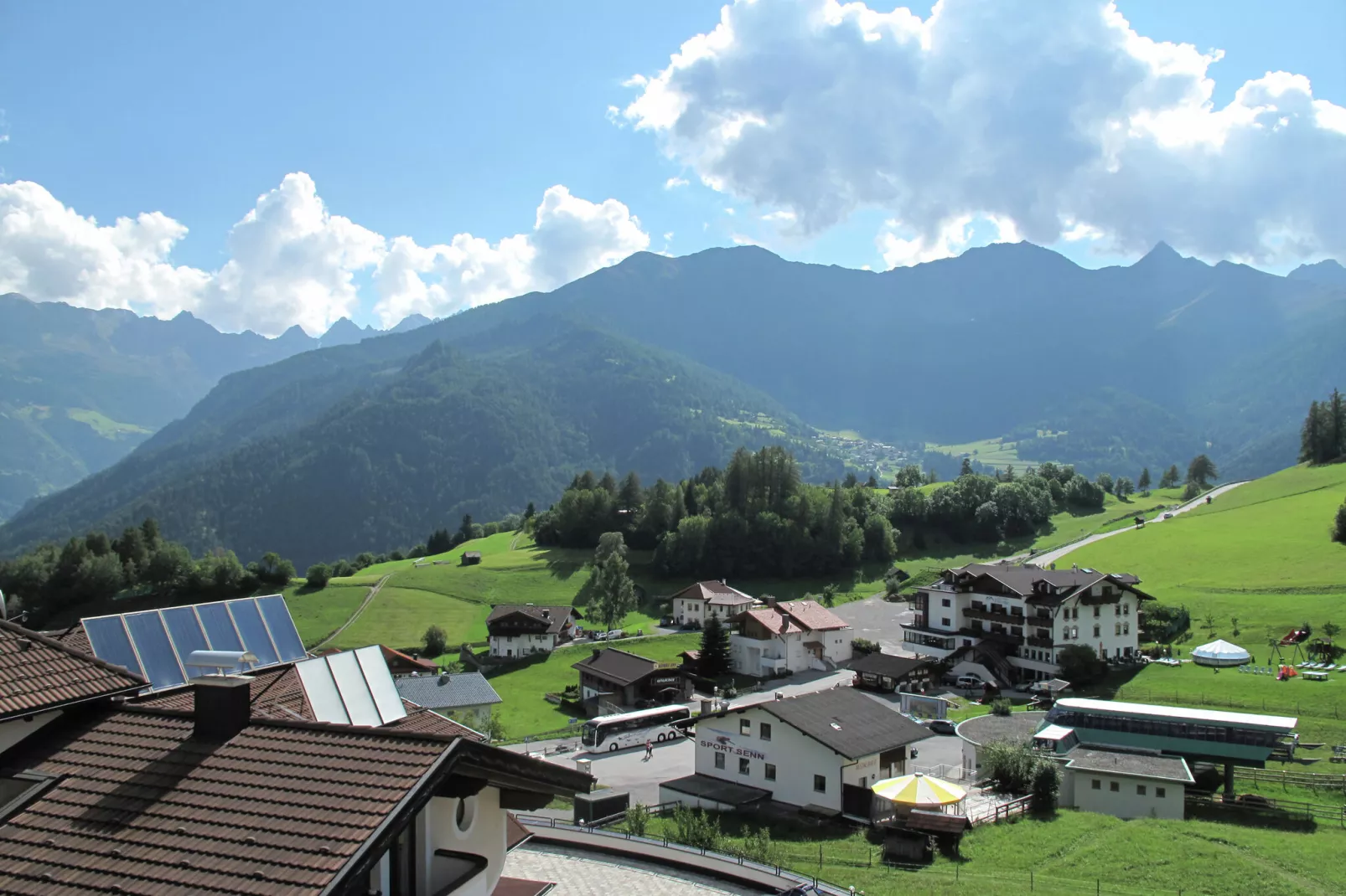 Chalet Faltri-View summer