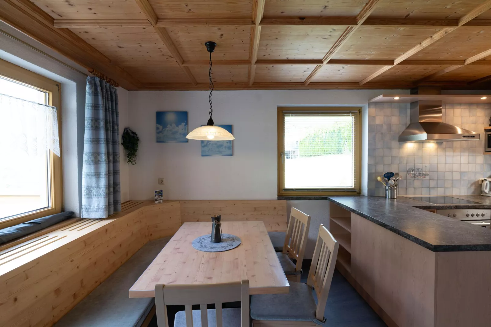 Apartment 2-Dining room