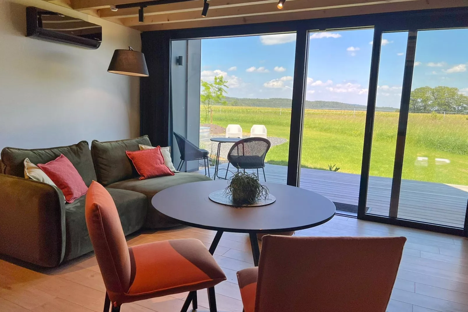 Romantic Escape-Dining room